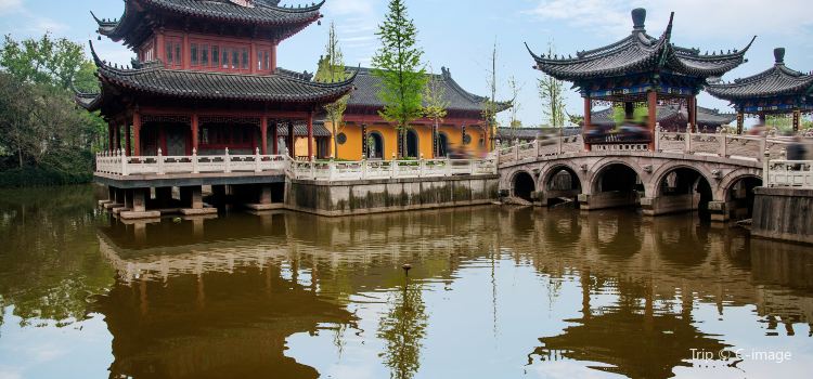 Jiaoshan Tickets Deals Reviews Family Holidays Tripcom - 