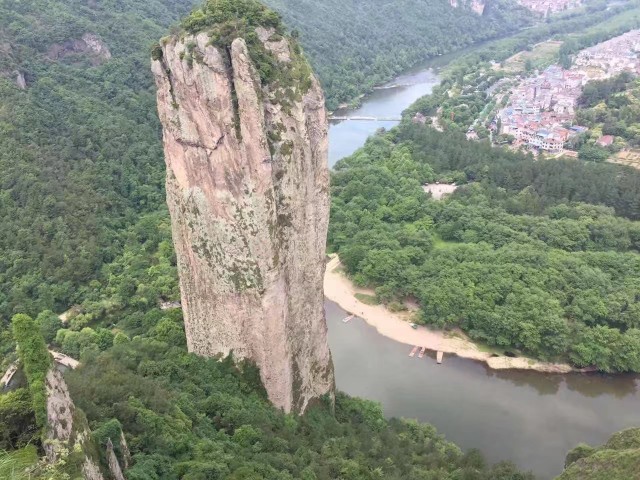 缙云仙都峰大肚岩倪翁洞九鲤亭芙蓉峡