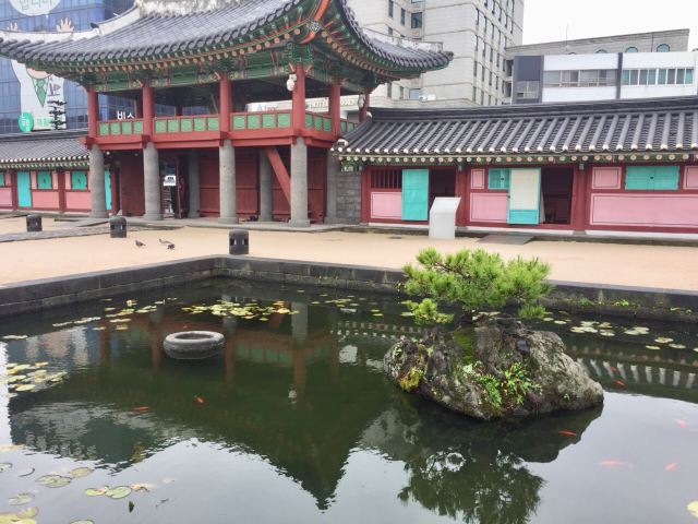관덕정