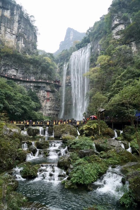 三峡大瀑布