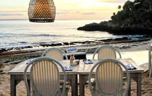 Sandy Bay Beach Club餐厅图片