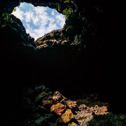 富尔奈斯火山熔岩隧道+Cratère Commerson一日游