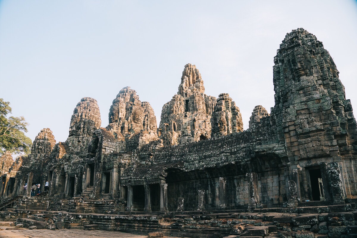 世界上最大的庙宇，柬埔寨吴哥窟。