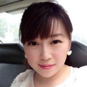 一棵开花的苹果树