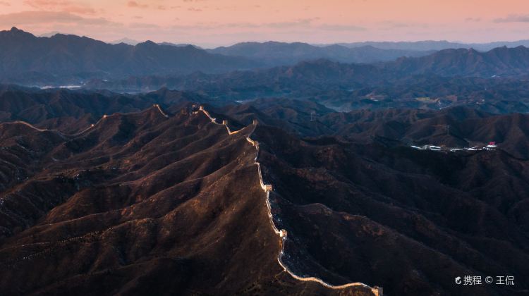5D4N · Private Tours · Northern Water Town hidden in Beijing  Luxury Tour: The Palace Museum, Gubei Water Town & Simatai Great Wall