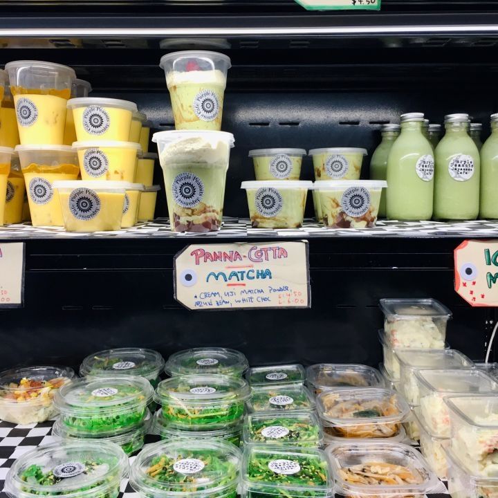 Purple Peanuts Japanese Cafe餐厅图片