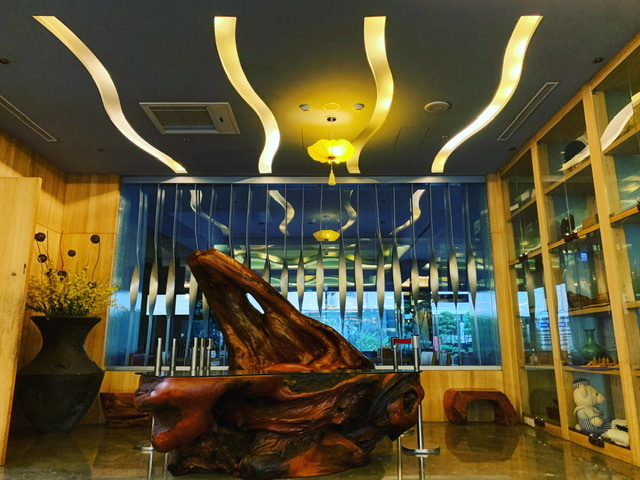 香湖国际大饭店餐厅