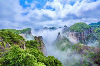 若你向往诗画里的山水,那便来浙江台州领略那山与水和海相融的风情吧!