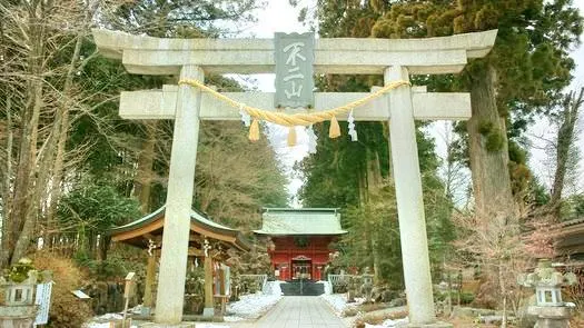 須山淺間神社