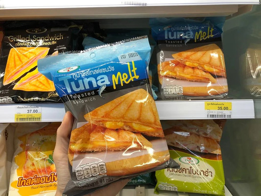 泰国711零食原来比国内好吃这么多!进去就出不来了