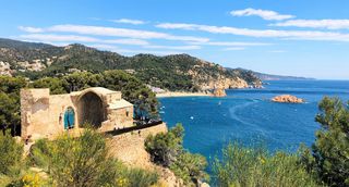 滨海托萨-古城赫罗纳