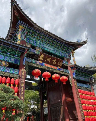 有一种旅游叫到丽江，有一种生活叫在束河