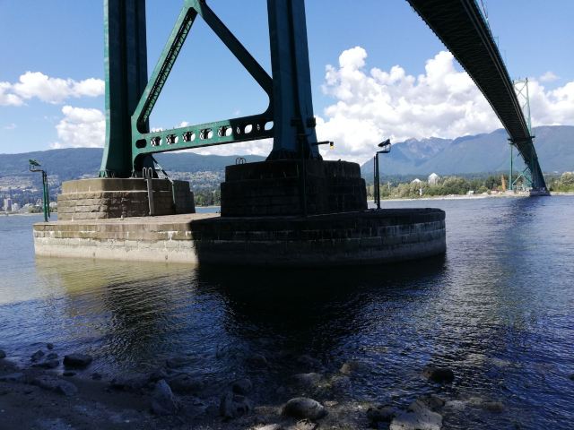 獅門大橋