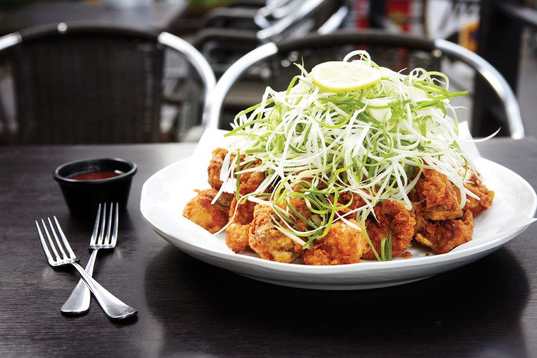 King Cheon Fried Chicken With Spring Onions餐厅图片