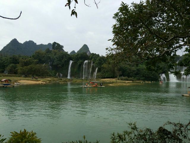 Detian Transnational Waterfall Scenic Area