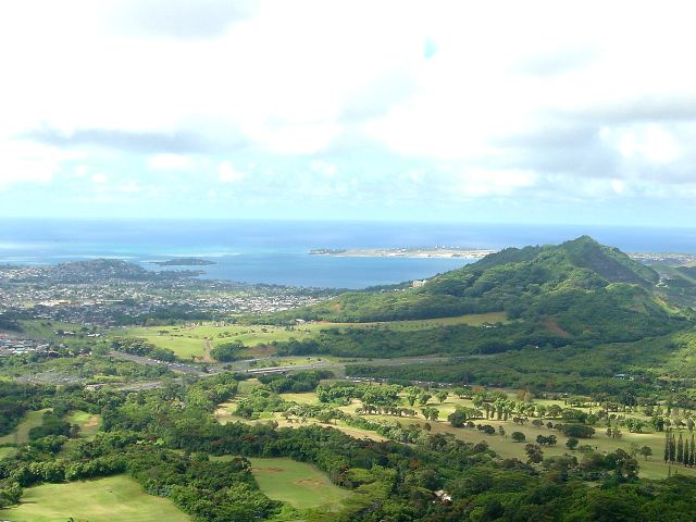 Nu'uanu Pali Lookout