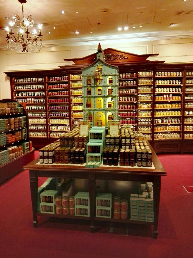 The Diamond Jubilee Tea Salon