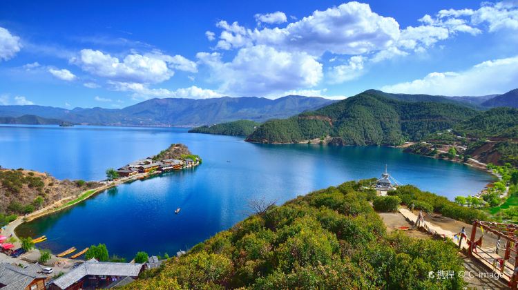 5-Day Yunnan: Lijiang + Shangri-La + Lugu Lake + Meili Snow Mountain National Park