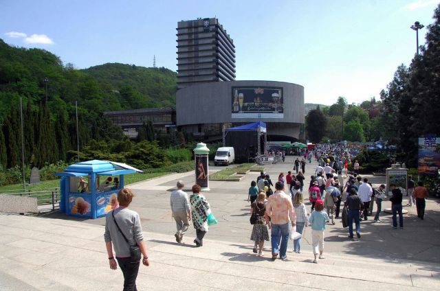 Mlynska kolonada