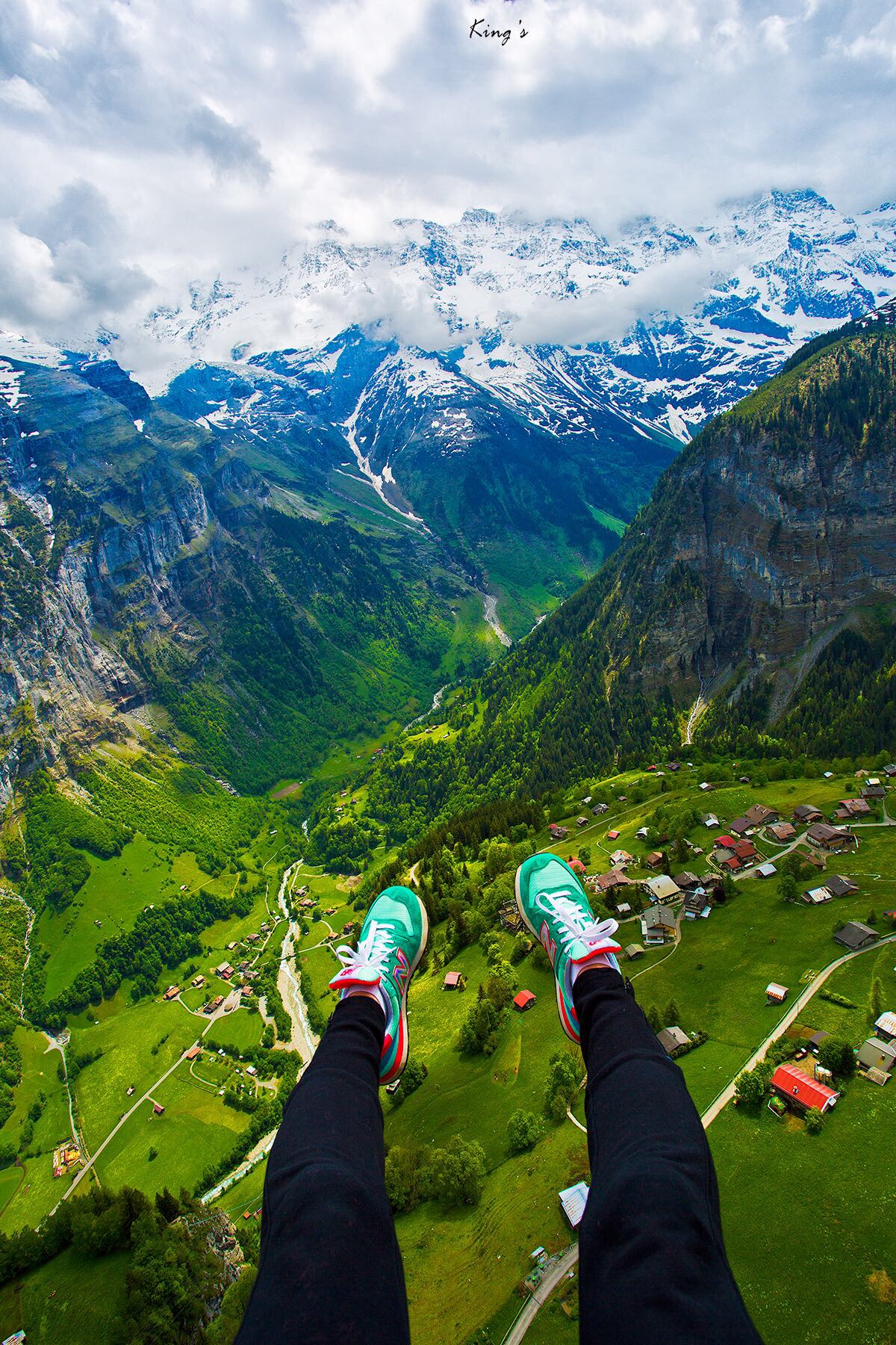 阿尔卑斯山中的滑翔伞之旅——米伦小镇起飞
