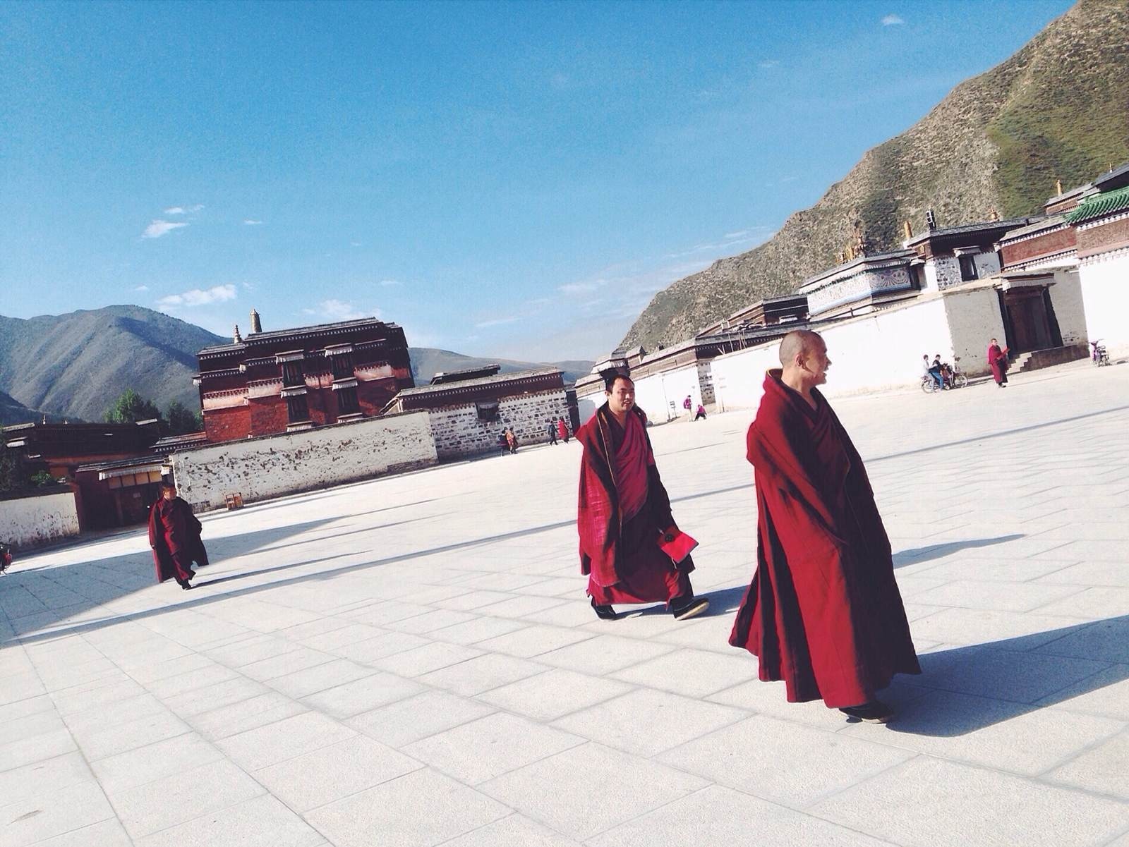 拉卜楞寺 | 阳光照耀下的藏传佛教