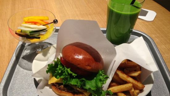 The 3rd Burger Reviews Food Drinks In Tokyo Trip Com