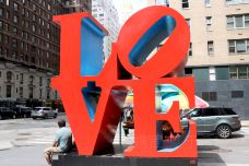 LOVE雕塑-纽约-doris圈圈