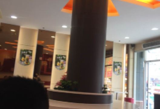 味加味·汉堡比萨(花桥店)美食图片