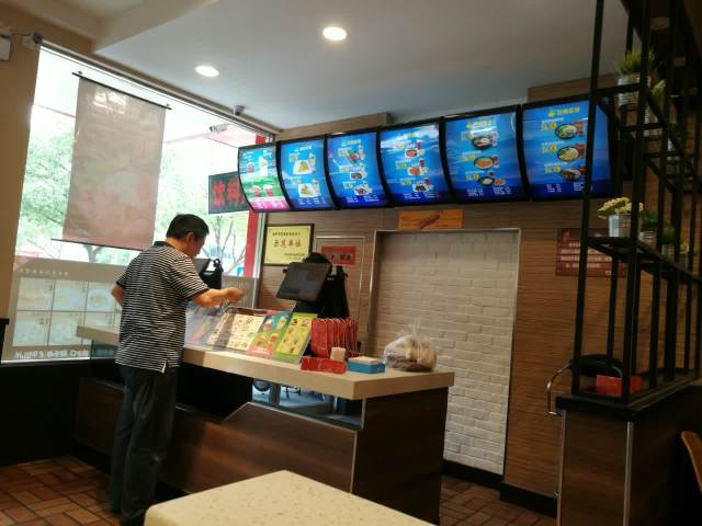 集集小镇(施家南路店)