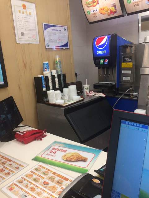 华莱士·全鸡汉堡(梅李2店)