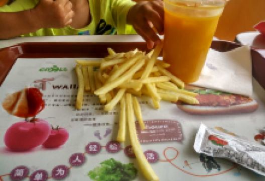 华莱士·全鸡汉堡(金港南路店)美食图片