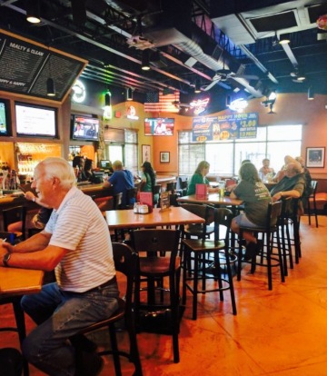 Boston's Restaurant & Sports Bar