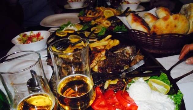 Restaurant Cardak Na Uni