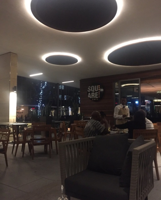 Square Cafe & Wine Bar