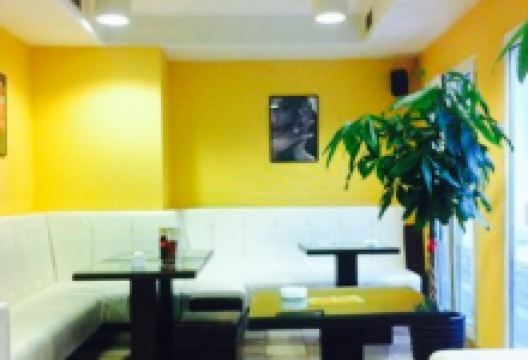 Zuta kuca Tuzla美食图片