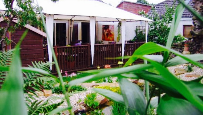 Rhymers Tower Coffee Shop and Restaurant餐厅图片