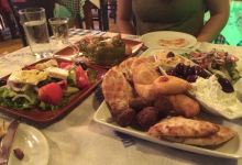 Zorbas Tavern美食图片