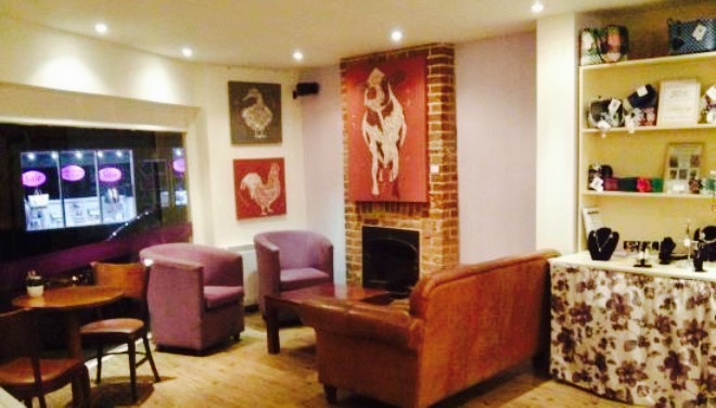 The Lounge餐厅图片