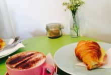 Red Art Gallery Cafe景点图片