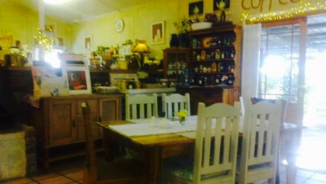 Die Veldskoen Country Store