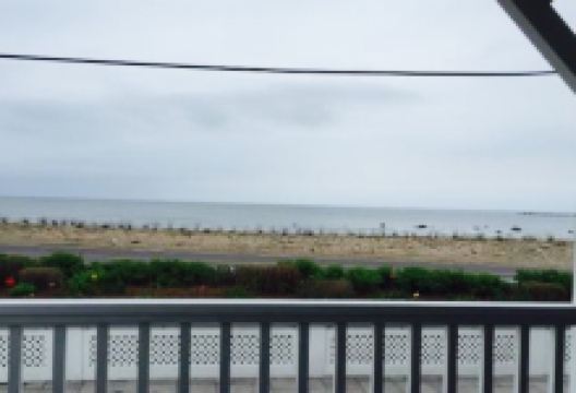 The Beachead Restaurant美食图片