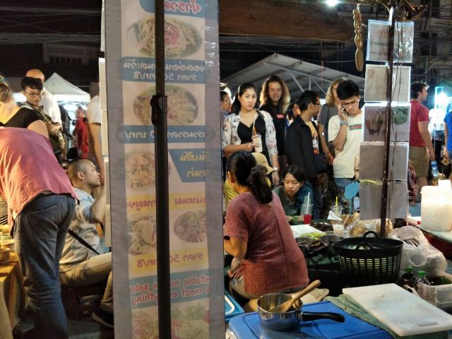 Chiang Mai Sunday Walking Street