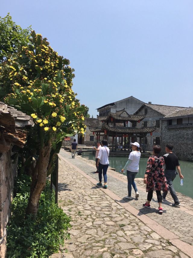 푸롱고촌