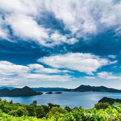 日本北海道札幌洞爷湖+洞爷湖圆形雕刻公园+洞爷湖町立火山科学馆一日游