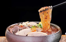 苓记南京鸭血粉丝·皮肚面(县东巷店)餐厅图片