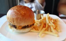 Doug's Burger-宫古岛-M29****7159