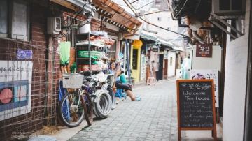 Ikseon-dong Hanok Village