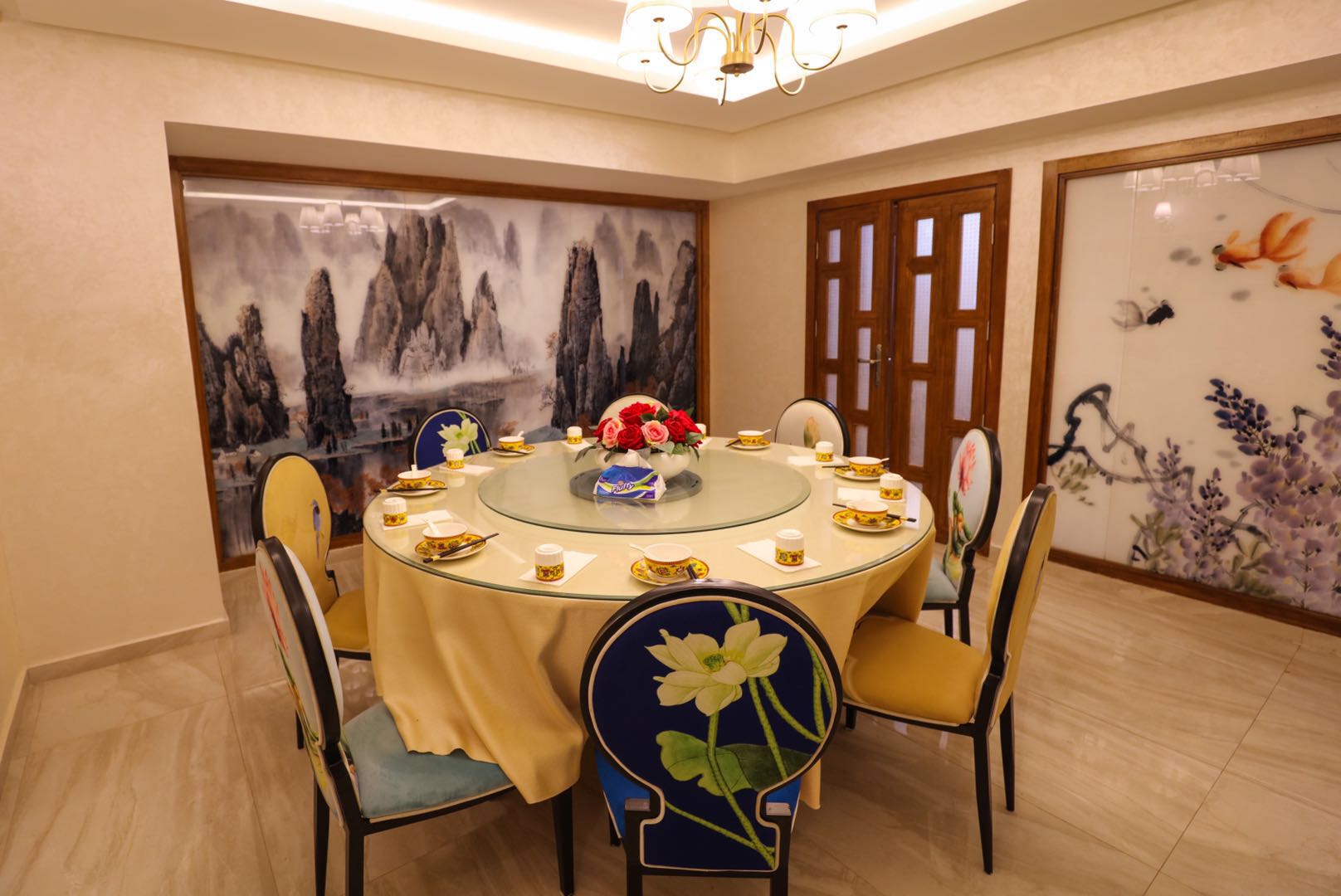 新龙门卡萨布兰卡中餐厅餐厅图片