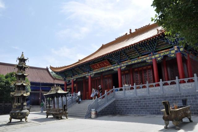 大雄寶殿