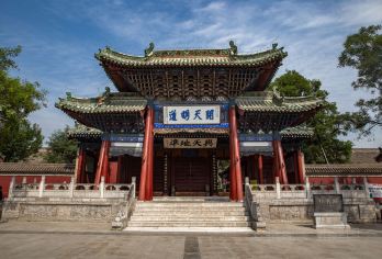 【小白龙甄品】麦积山石窟+伏羲庙+天水古城一日游【耳麦讲解】【拒绝黑车野车，专车守时接送，专导全程陪同】